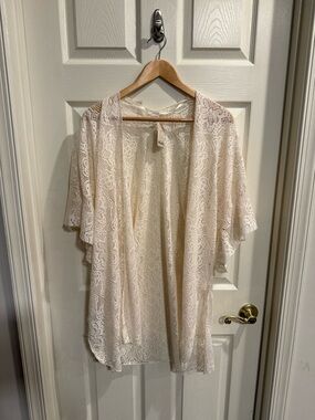 Mudd Ivory Openwork Crochet Cardigan Swimsuit Coverup